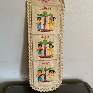 Hawaiian Themed Woven Wall Organizer
